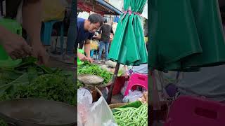 🌴🍜 Chiang Rai market tour [upl. by Yekcin]