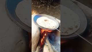 Kitna bechain hoke tumse Mila song 😋shortstrendingviralfoodvideo roti😋 [upl. by Oramlub]