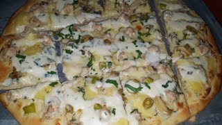 اروع بيتزا بالصلصة البيضاء 😍بعجينة سهلة و بدون عجن 🍕pizza boisée [upl. by Bealle]