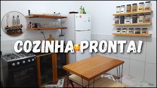 ORGANIZAÇÃO E DECORAÇÃO DA COZINHA NOVA  COMO ORGANIZAR UMA COZINHA PEQUENA [upl. by Oettam]