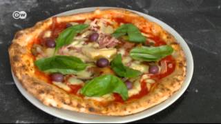 La pizza nació en Italia  Euromaxx [upl. by Aynekat999]