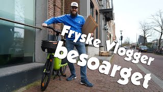 NIEUW De Fryske Vloggerbezorgservice [upl. by Annmaria]