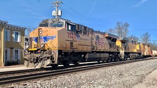 Trains Passing Twice Military Train Surprises Us amp CSX Sponge Bob Locomotives In Glendale Ohio [upl. by Hartnett]