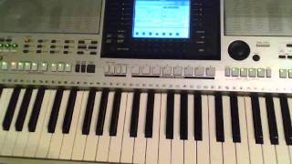 Amapola  Yamaha PSR S900 [upl. by Ilarrold]