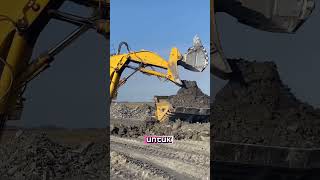 Excavator dengan ukuran yang besar Komatsu PC8000 [upl. by Cuthbert]