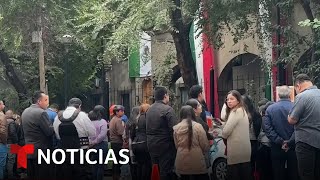 Nueve microsismos sacuden la Ciudad de México  Noticias Telemundo [upl. by Lahpos284]