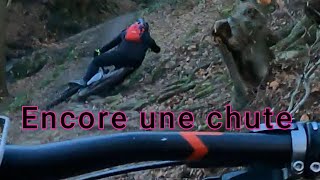 Rando VTT Encore une chute un peu de casse sur le vélo et quelques coups bleus [upl. by Zeiger776]