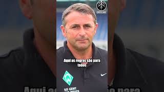 TRETA DE DIEGO COM O ROUPEIRO DO WERDER BREMEN shorts [upl. by Nunes]