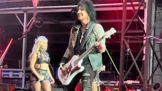 Motley Crue  Kickstart My Heart  01072023  Wembley Stadium London [upl. by Alonzo240]