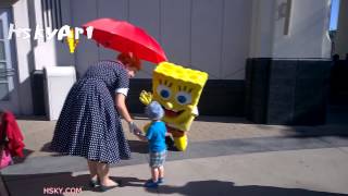 V206 HSKY Lucy bring little Boy to Meet Spongebob Squarepants  USH 2015 HD [upl. by Enautna214]