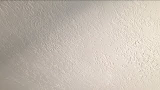 KNOCKDOWN CEILING TEXTURE HOW TO APPLY WITH PLASTIC BAG [upl. by Sukcirdor]