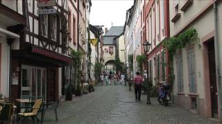 Bernkastel Kues Weinort an der Mosel  Deutschland  Burg Landshut  Reisebericht [upl. by Cirted]