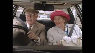 Keeping Up Appearances  A Job for Richard  S04 E01 Part 04 [upl. by Patric]