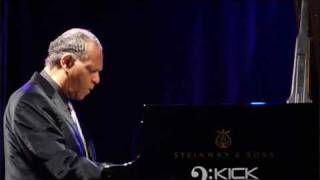 Gent Jazz 2009  McCoy Tyner Trio feat Bill Frissell amp Gary Bartz [upl. by Ikcim]