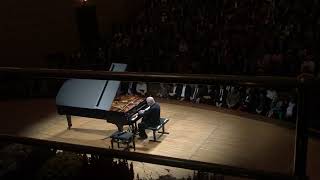 Sir András Schiff playing Beethoven [upl. by Arodnap]