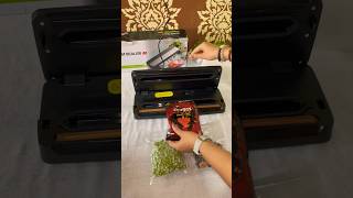 Vacuum sealer review kitchen appliances vacuumsealer shorts youtubeshorts kitchengadgets [upl. by Clareta180]