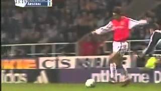 Les plus beaux buts Dennis Bergkamp [upl. by Ellasal]