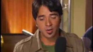 luis fonsi quien te dijo eso acusticomp4 [upl. by Yzzo]