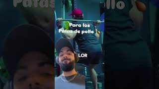 Enviaselo a tu gymbro pata de pollo 🍗 piernas patadepollo comedia [upl. by Ailongam]