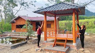 Assembling the Staircase amp Transforming the Wooden Log Cabin with a Stunning Paint Job [upl. by Airamanna]