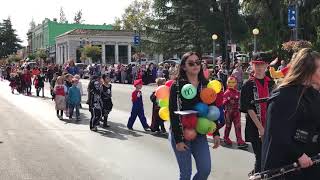 Lakeport CA Elementary School 2018 Halloween Parade [upl. by Araec]