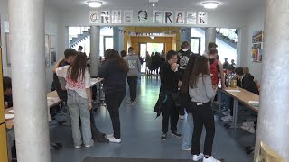 PUNKTum Frühlingsmarkt an der GTS quotAnne Frankquot in Hettstedt [upl. by Rebmetpes]