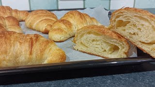 Croissant Francesi Impastati e Sfogliati a mano [upl. by Htebilil]