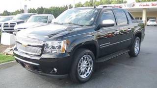 2007 Chevrolet Avalanche LTZ Start Up Engine and In Depth Tour [upl. by Jo-Ann908]