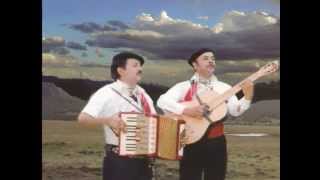 RANCHERA DE HOMBRE DE CAMPO DUO PIONEROS DE COYHAIQUE Patagonia Chilena Música [upl. by Lanna]