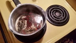 Boiling LIVE crawfish for the first time [upl. by Dustan]