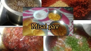 Misal pav recipehow to make misal pav recipekaise banaye misal pav recipeatrangi unique recipe [upl. by Wendalyn]