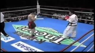 Taekwondo VS Muay Thai KO  K1 GP FINAL  YouTube [upl. by Kusin904]