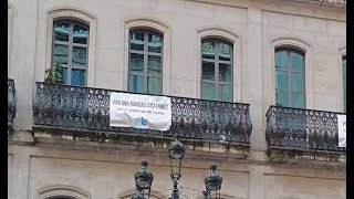 Asociaciones y colectivos de Vigo lanzan una campaña Sábanas Blancas balcones Navidad sostenible [upl. by Aun462]