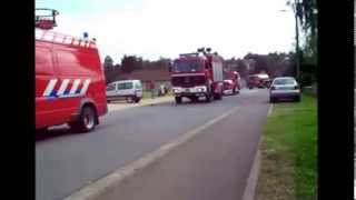 Défilé de camions pompiers [upl. by Nayve]