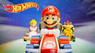 MARIO KART Rainbow Road Raceway 🌈  Hot Wheels [upl. by Llerut145]