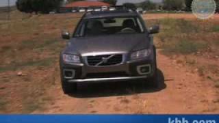 2008 Volvo XC70 Review  Kelley Blue Book [upl. by Baten]