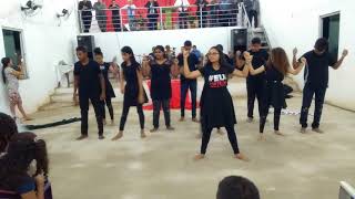 Coreografia Morrer pra viver [upl. by Yemrej2]