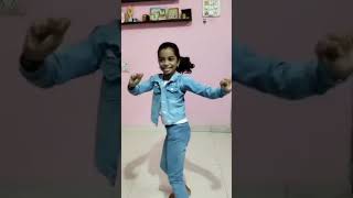 Aapli Yaari  Friendship Song  Swara Narkar dancer  dancer  dance video [upl. by Grogan877]