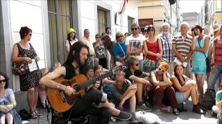 Estas Tonne at the Pflasterspektakel in Linz Austria [upl. by Mela]