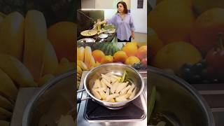 Farah Khan Aloo Recipe 💛 chefvinayak farahkhan cooking [upl. by Moriarty]