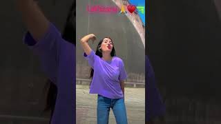 Dhara Dhara Goli chalta ❣️ song mujhe delhi bollywood yehbhikoifamousplaceh [upl. by Tollmann]