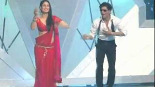 Shahrukh Khan And Kareena Kapoor Perform At Ra One s Music Launch YouTube [upl. by Francene371]