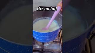 Riz au lait bouillie de rizfood cooking foodie cuisinefacile [upl. by Ylrehs]