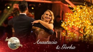 Anastacia and Gorka Marquez Quickstep to My Kind of Town  Strictly 2016 Week 5 [upl. by Selassie]