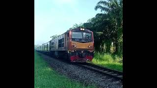 Recorded on Nov 1 2024 Train 167 Rapid Bangkok  Kantang hauled by Alsthom AD24C No 4411 [upl. by Caprice]