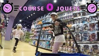 CHALLENGE • COURSE AUX JOUETS dans le  grand magasin de Paris  Studio Bubble Tea challenge [upl. by Enitsirt]