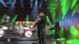 Helge Schneider feat Stefan Raab  Telefonmann Live at 1Live Krone 2010 [upl. by Merchant580]