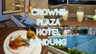 REVIEW CROWNE PLAZA HOTEL BANDUNG  KING BED JUNIOR SUITE LOUNGE ACCESS [upl. by Joycelin]