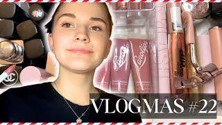 VLOGMAS 22  ORGANIZACJA MOJEJ TOALETKI 👄🌸🎀 💅🏻 [upl. by Aeslahc333]