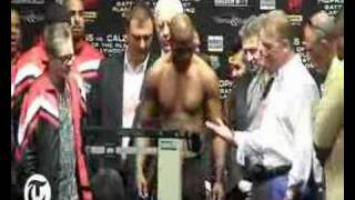 Calzaghe v Hopkins The weighin [upl. by Barbi]